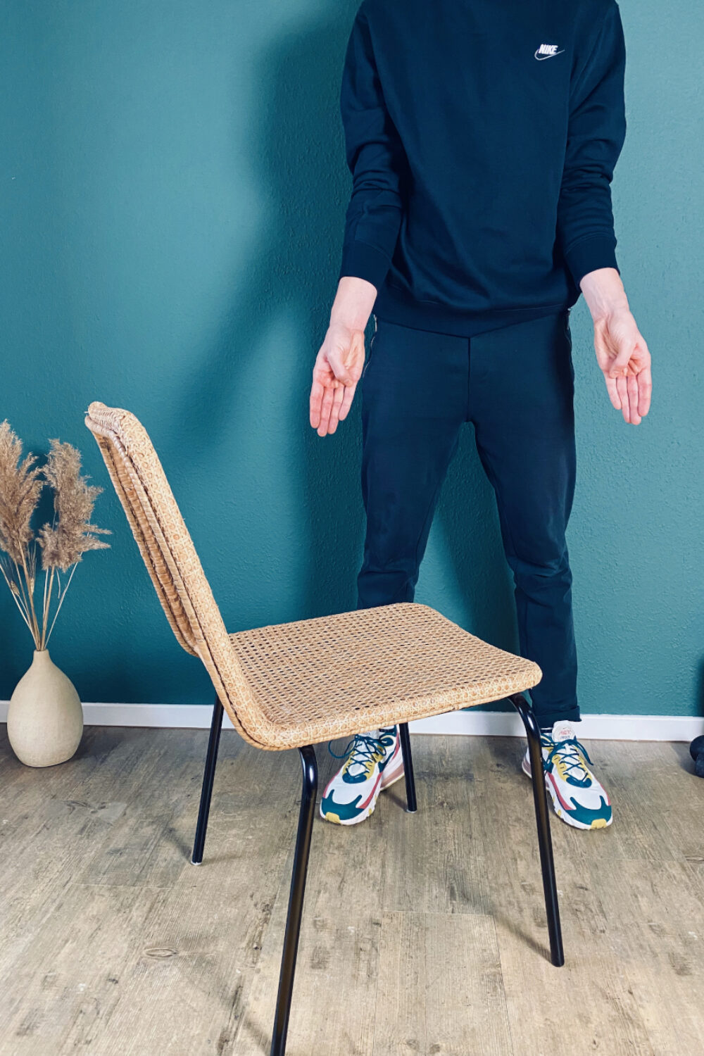 wrist pain and mobility exercise 2 step 1