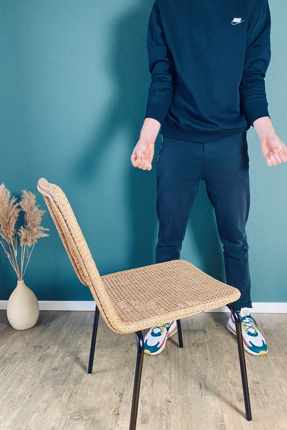 wrist pain and mobility exercise 2 step 2